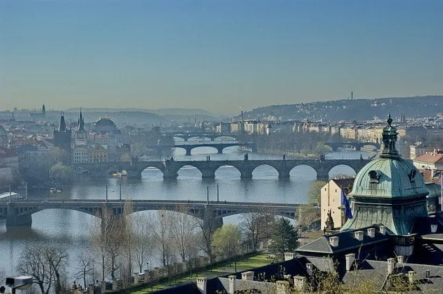 Prague 2192419 640 Min